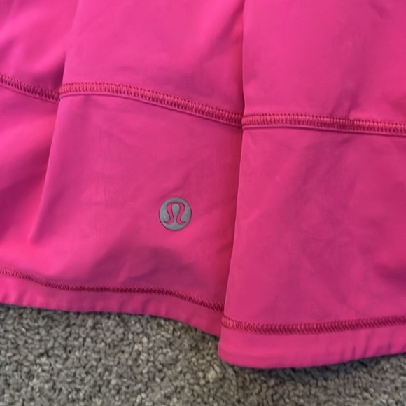 Lululemon Tennis Skirt - Sonic Pink size 2 - Picture 3 of 3